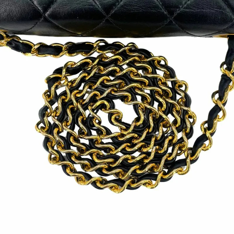 jw671-chanel-vintage-black-lambskin-20cm-mini-square-flap-bag