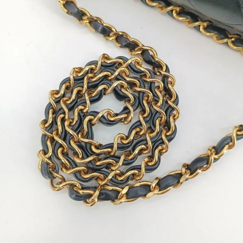 ra447-chanel-vintage-navy-lambskin-23cm-classic-flap-bag