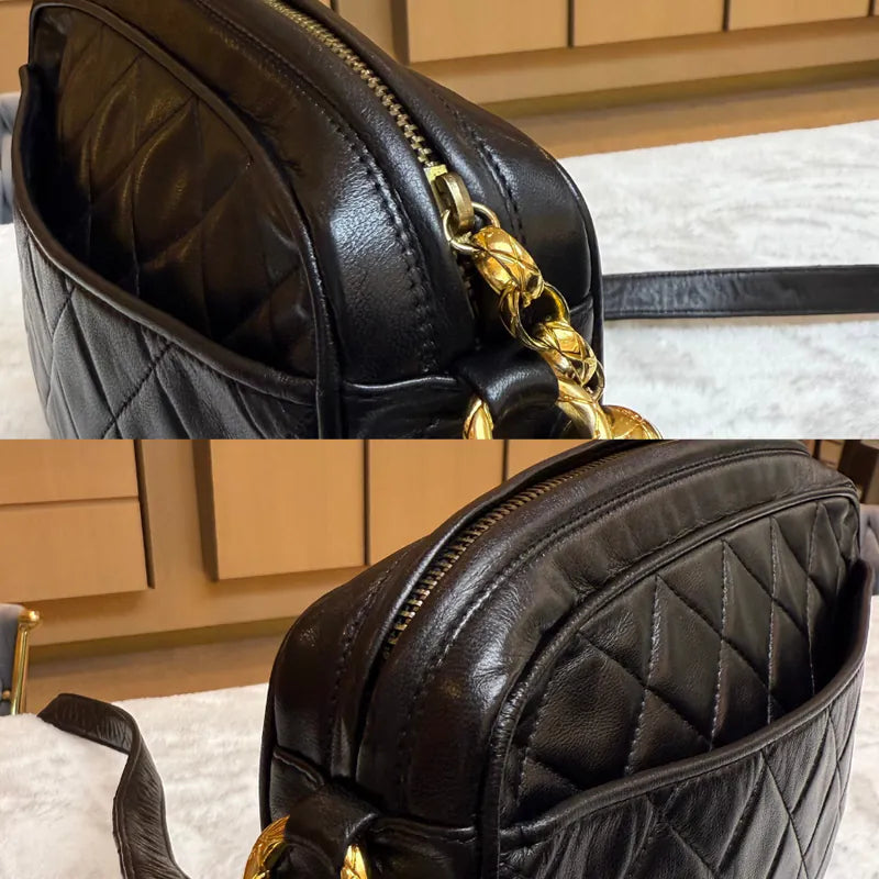 jx352-chanel-vintage-black-lambskin-quilted-camera-bag