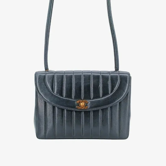 jt659-chanel-vintage-black-lambskin-vertical-flap-bag