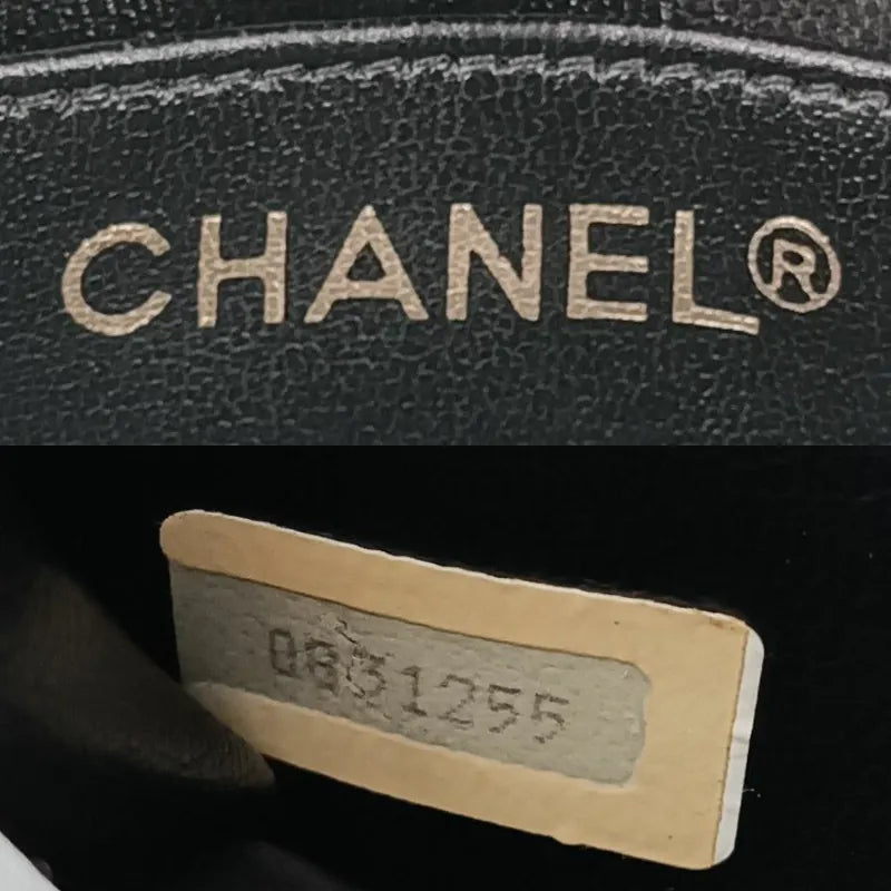 ju259-chanel-vintage-black-calfskin-quilted-vanity-bag