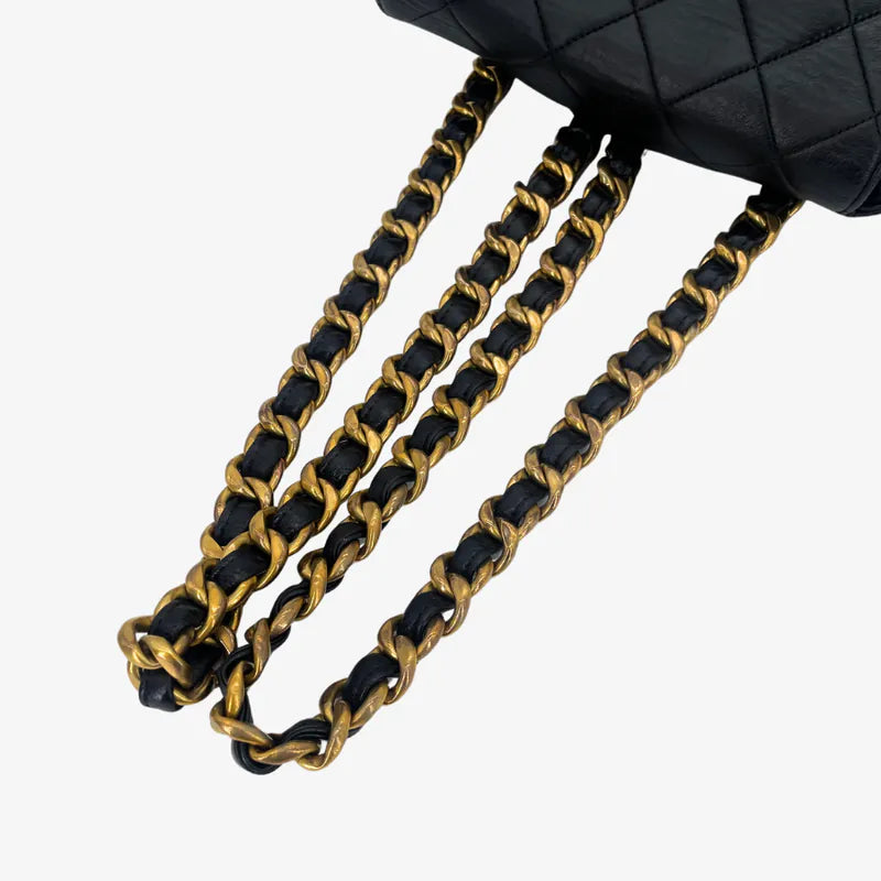 jx870-chanel-vintage-black-lambskin-duma-backpack