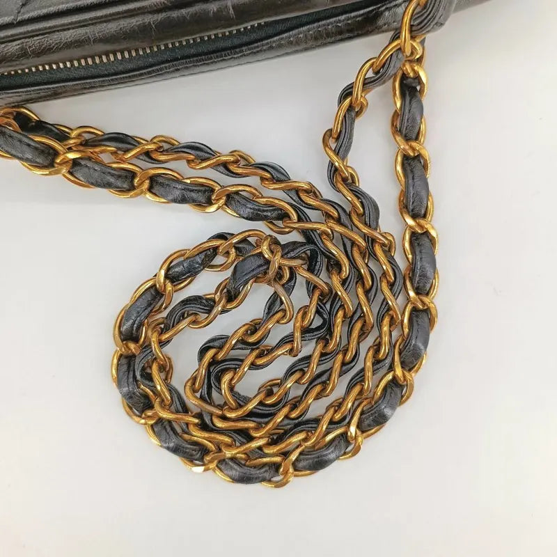 jah149-chanel-vintage-black-lambskin-quilted-tote-bag