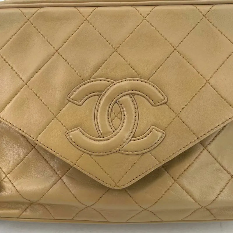 jw564-chanel-vintage-beige-lambskin-tassel-camera-bag