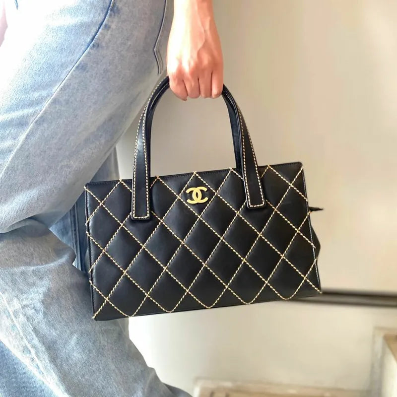 jt415-chanel-vintage-black-calfskin-wild-stitch-handbag