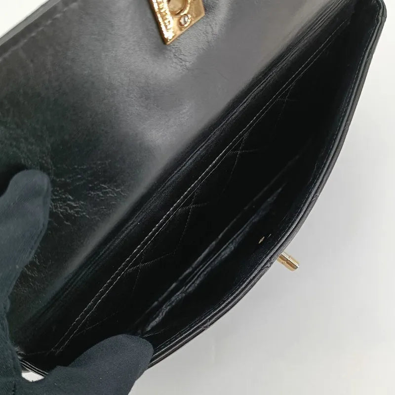 jah149-chanel-vintage-black-lambskin-quilted-tote-bag