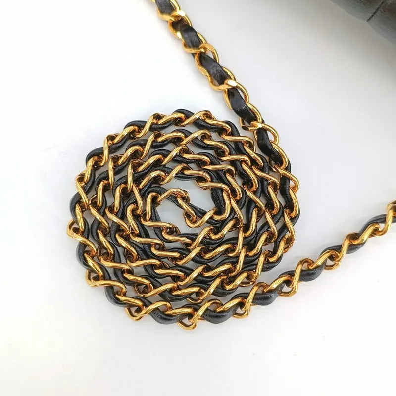 ra649-chanel-vintage-black-lambskin-vertical-flap-bag