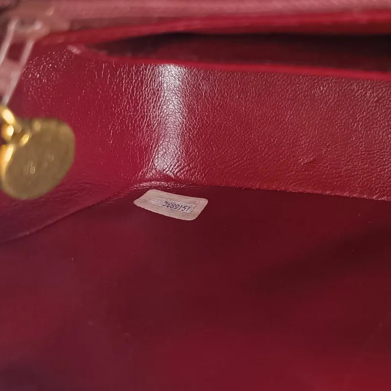 jt287-chanel-vintage-black-lambskin-22cm-diana-flap-bag