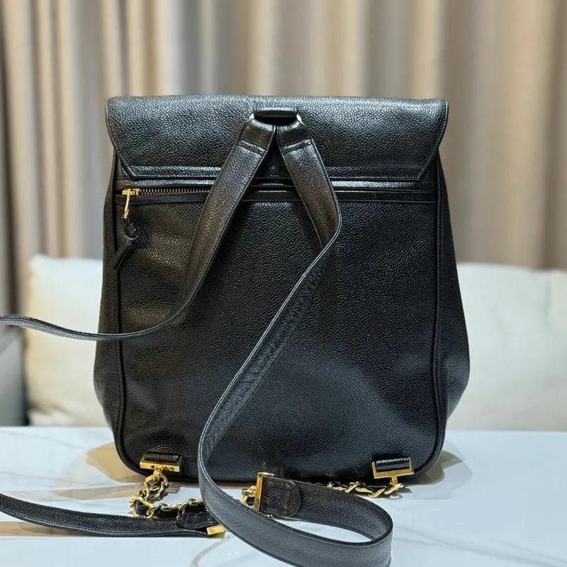 rc286-chanel-vintage-black-caviar-leather-turnlock-flap-backpack