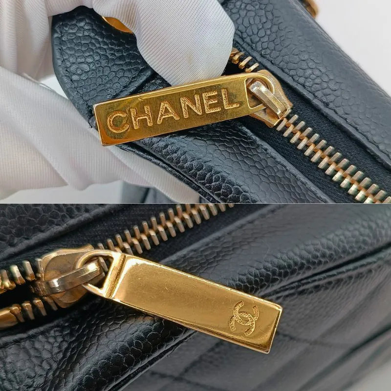 rb425-chanel-vintage-black-caviar-leather-quilted-chain-handbag