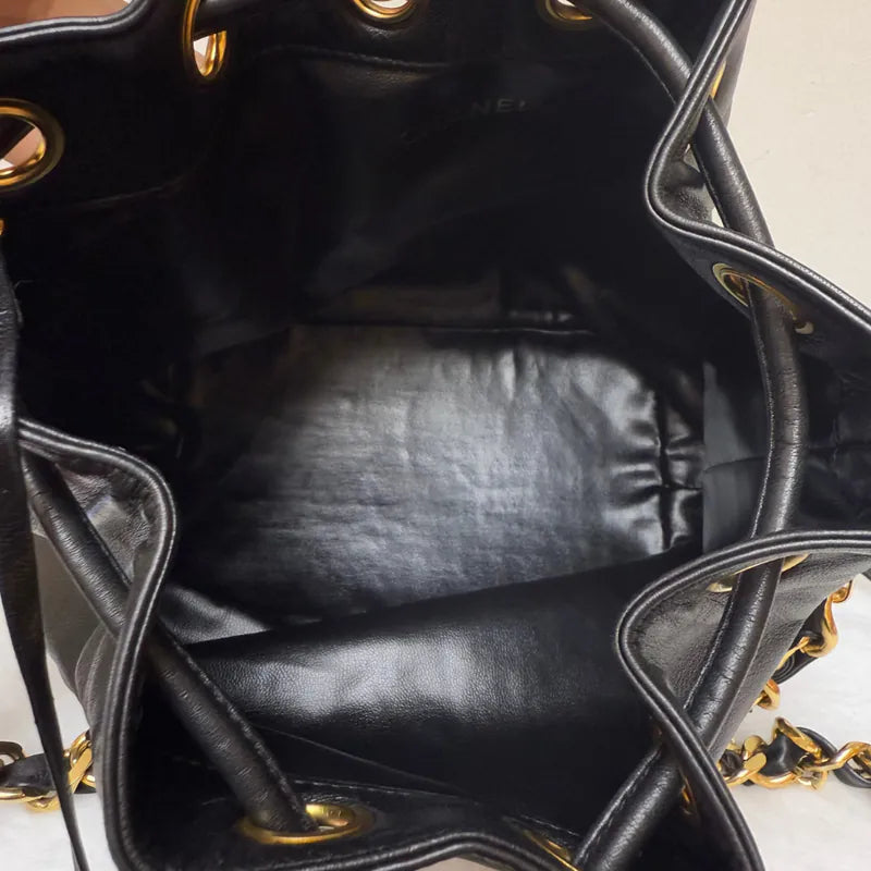 rc614-chanel-vintage-black-lambskin-gold-ball-bucket-bag