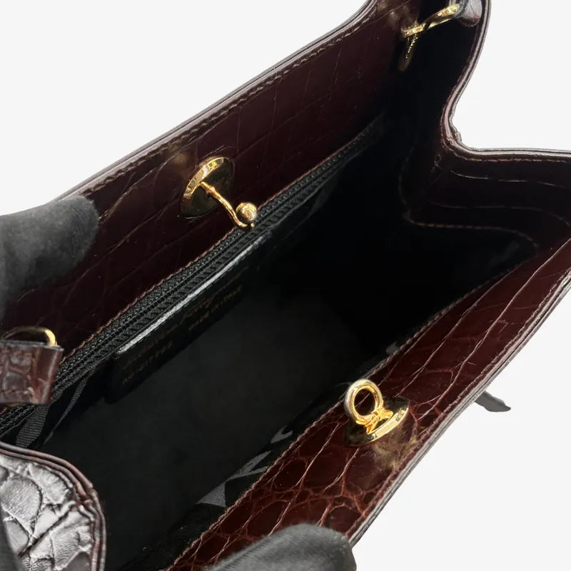 RE399 - SALVATORE FERRAGAMO Vintage Brown Calf Leather Shoulder Bag - Lovintage