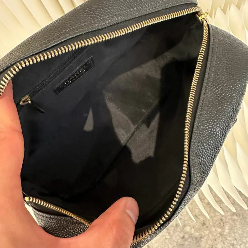 jw797-chanel-vintage-black-caviar-leather-boston-bag