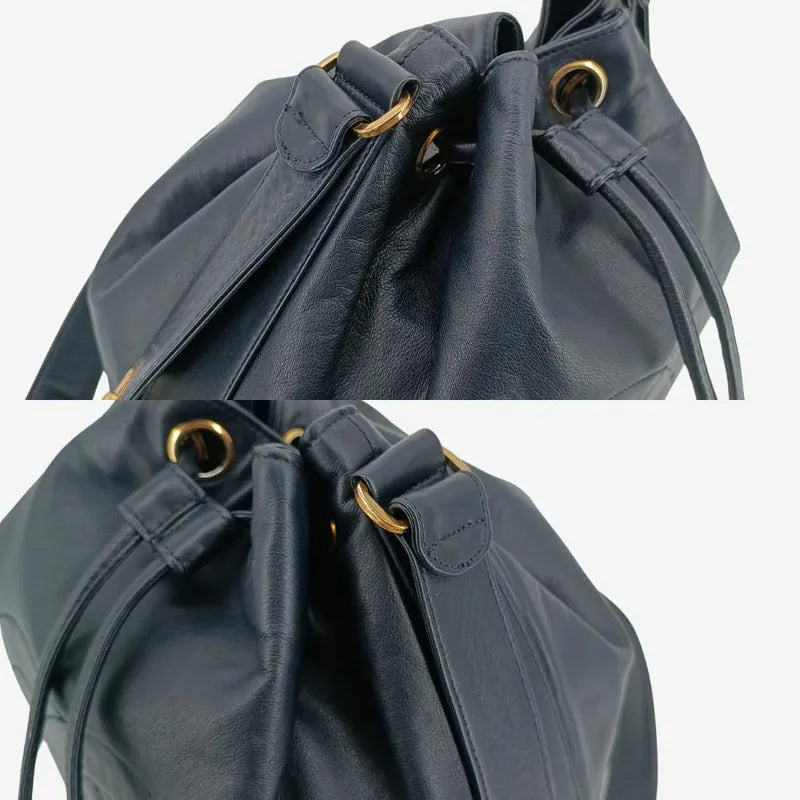 ra815-chanel-vintage-navy-lambskin-bucket-bag