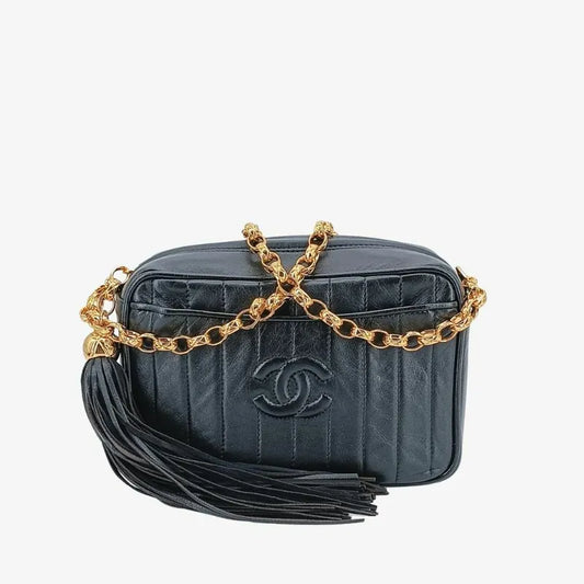 jt179-chanel-vintage-black-lambskin-tassels-gold-chain-camera-bag