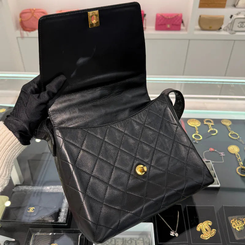 jw447-chanel-vintage-black-lambskin-flap-bag