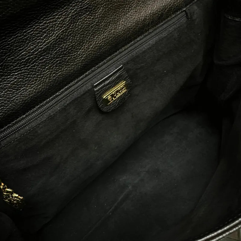 jw386-gucci-vintage-black-caviar-leather-shoulder-bag