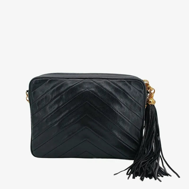 jah67-chanel-vintage-black-lambskin-gold-chain-camera-bag