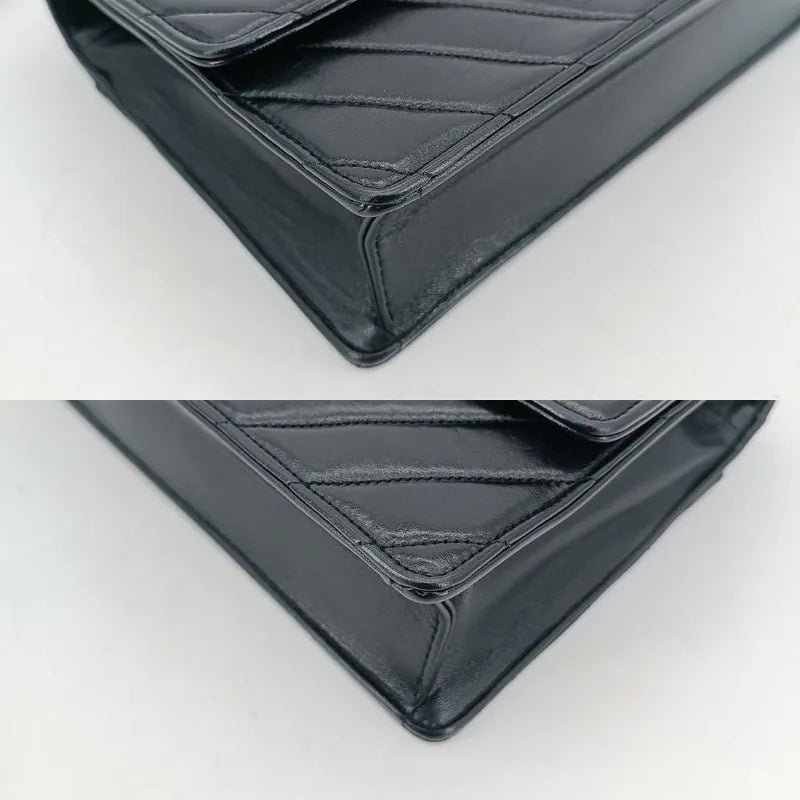 ju430-chanel-vintage-black-lambskin-chevron-push-lock-flap-bag