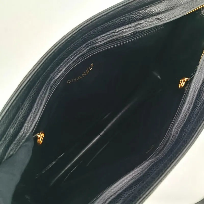 ra174-chanel-vintage-black-caviar-leather-triple-cc-tote-bag