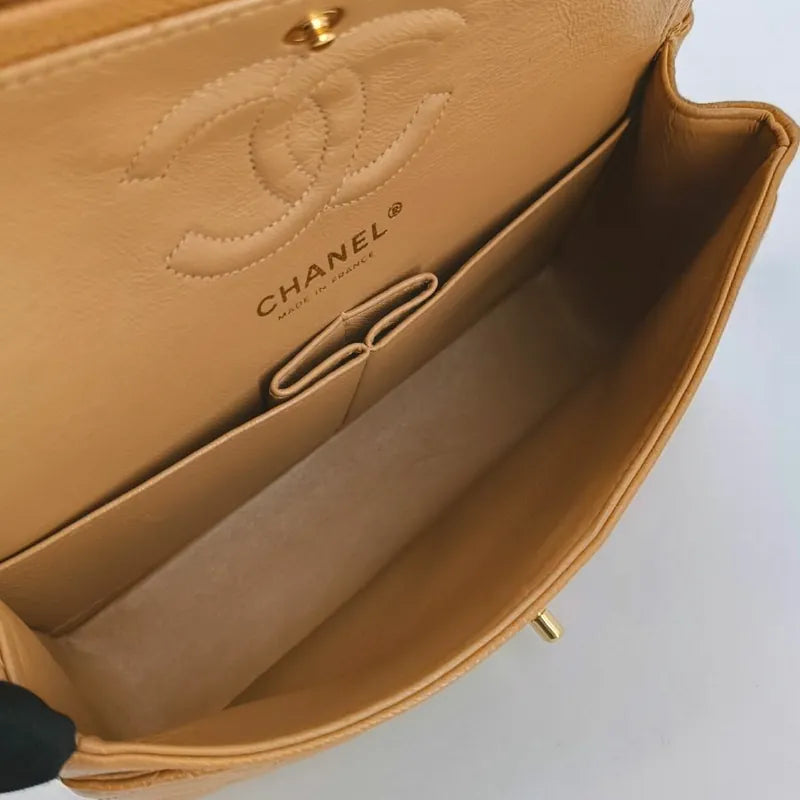 c456-chanel-vintage-beige-caviar-leather-23cm-classic-flap-bag