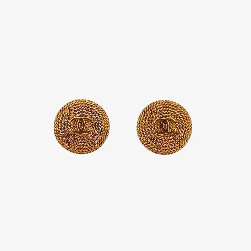 jt059-chanel-vintage-clip-on-earrings