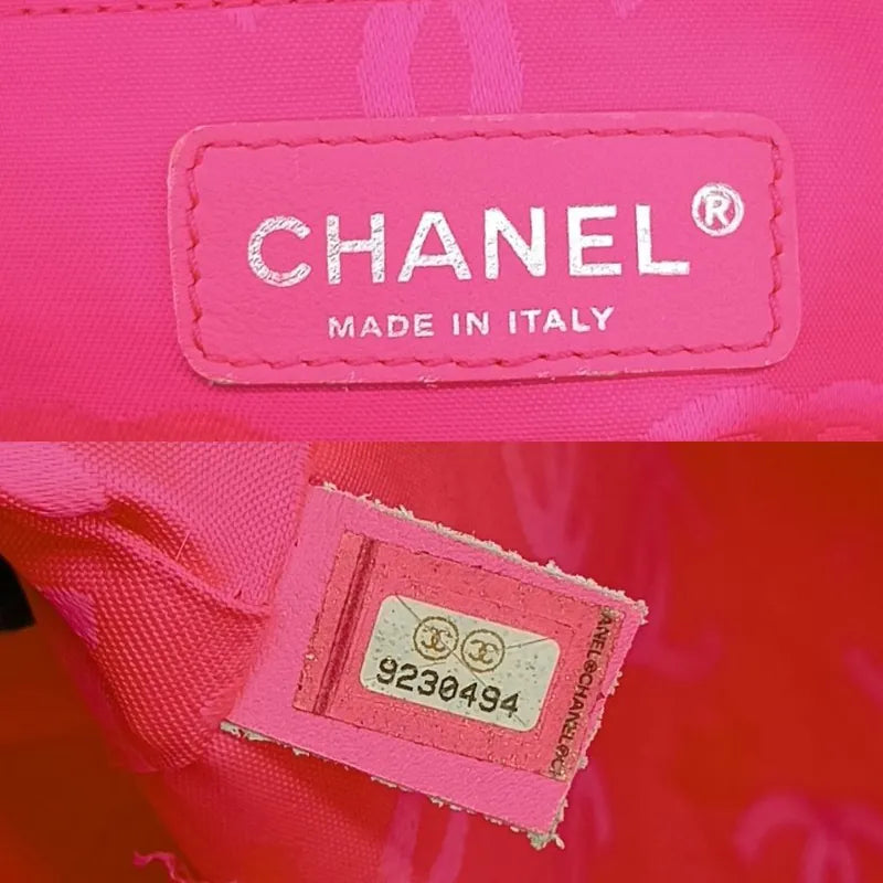 jt344-chanel-vintage-black-calfskin-cambon-tote-bag