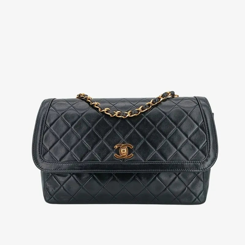 jr533-chanel-vintage-black-lambskin-quilted-flap-bag