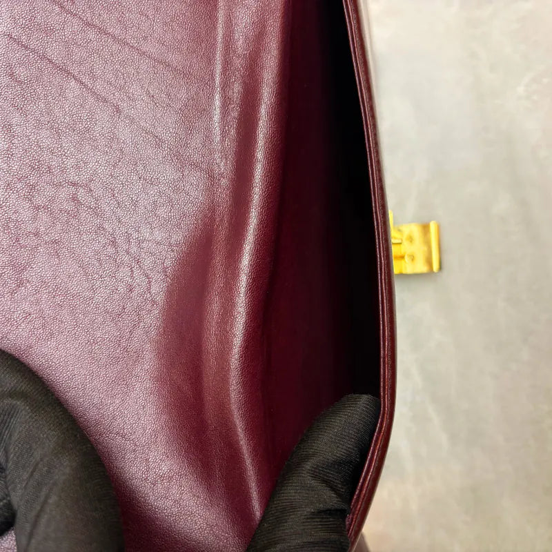 jx660-cartier-vintage-burgundy-leather-shoulder-bag