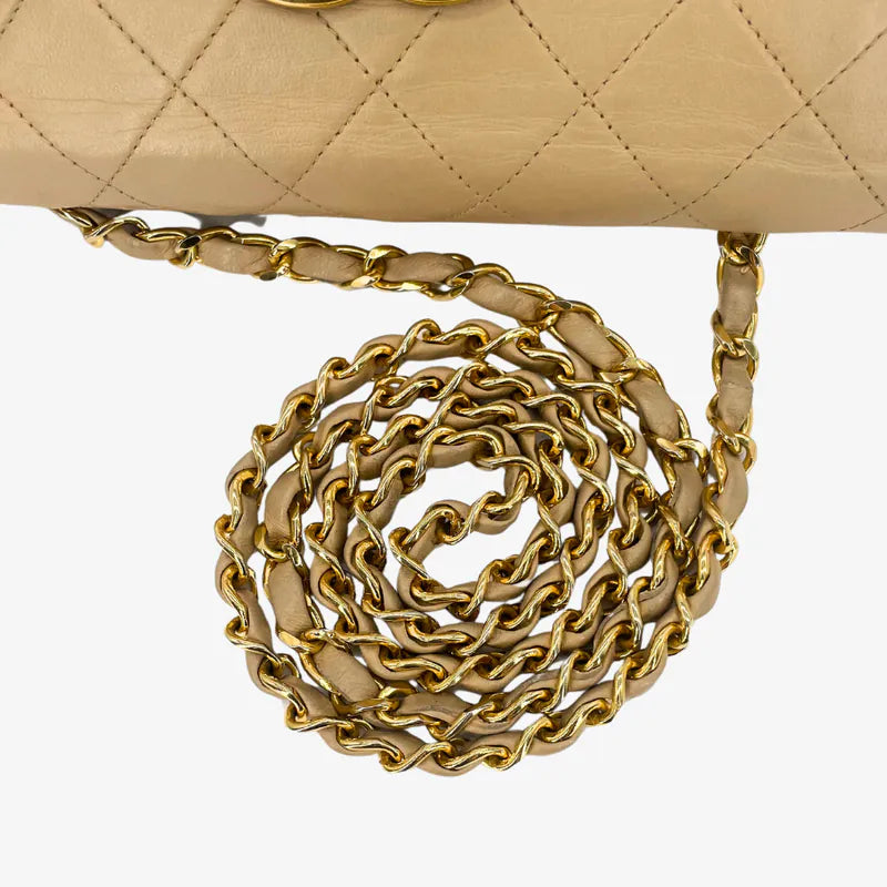 c565-chanel-vintage-beige-lambskin-big-cc-pointed-flap-bag
