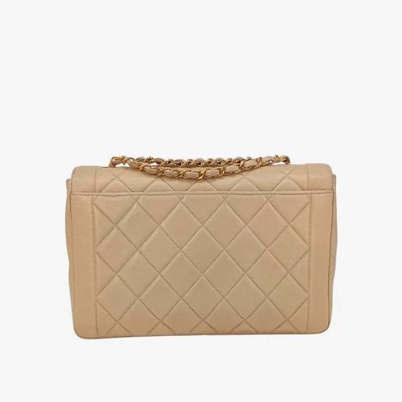 jt426-chanel-vintage-beige-lambskin-quilted-flap-bag