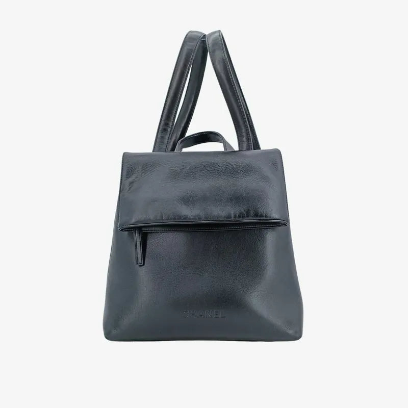 jah120-chanel-vintage-black-calfskin-backpack