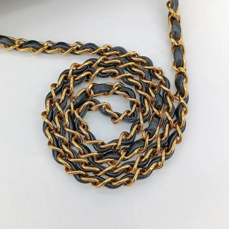 jt103-chanel-vintage-black-lambskin-25cm-diana-flap-bag