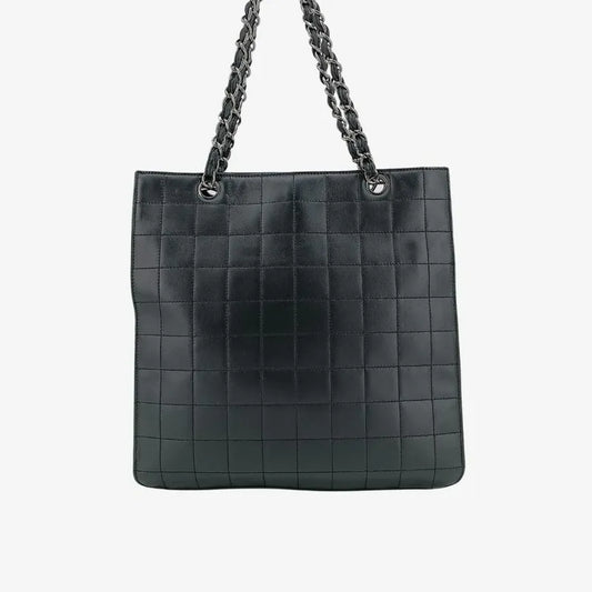 rb512-chanel-vintage-black-lambskin-chocolate-bar-tote-bag