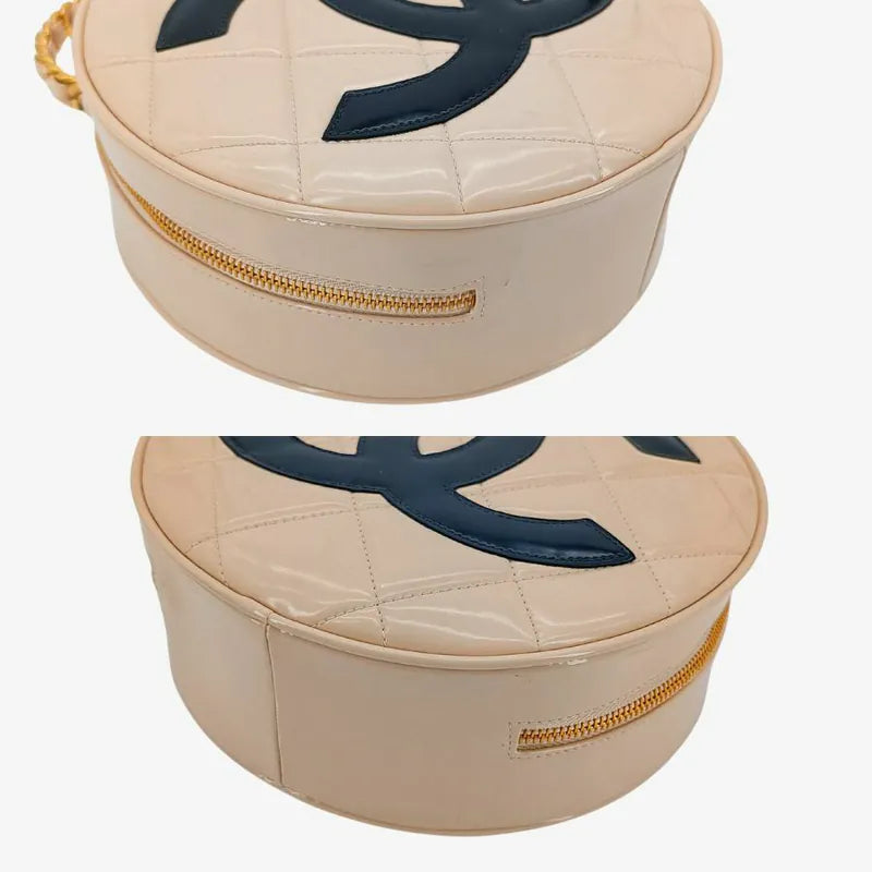 sh022-chanel-vintage-beige-patent-leather-round-vanity-handbag