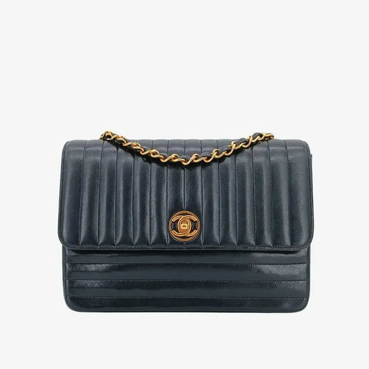 jr695-chanel-vintage-black-lambskin-horizontal-stripe-circle-turnlock-flap-bag