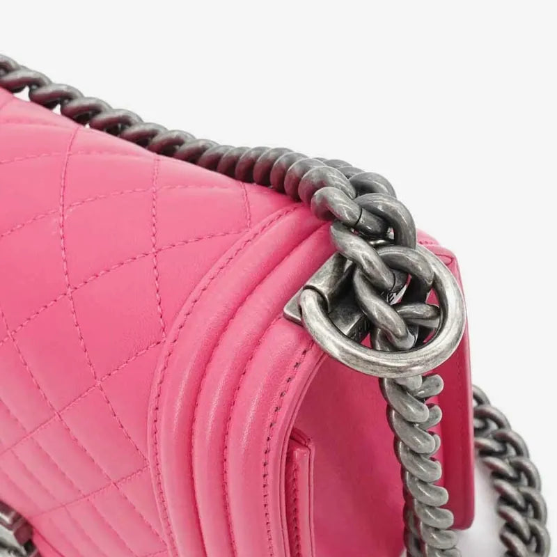 jq927-chanel-boy-pink-lambskin-flap-shoulder-bag