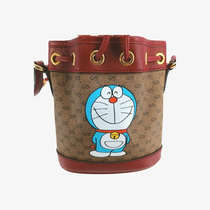 jt252-gucci-x-doraemon-gg-supreme-monogram-mini-bucket-bag