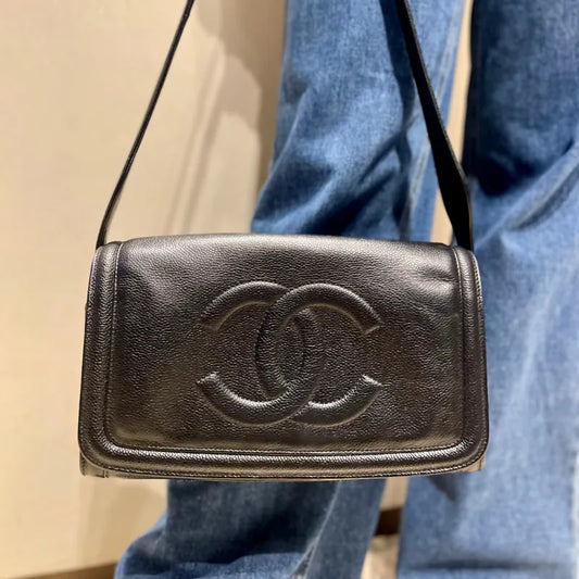 jw197-chanel-vintage-black-caviar-leather-quilted-flap-bag