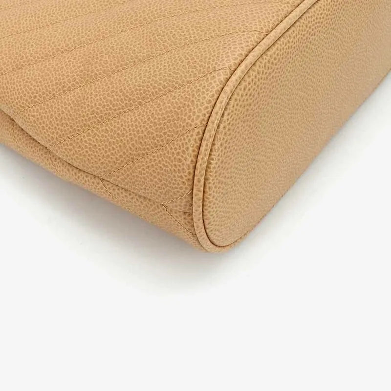 jr876-chanel-vintage-beige-caviar-leather-handbag