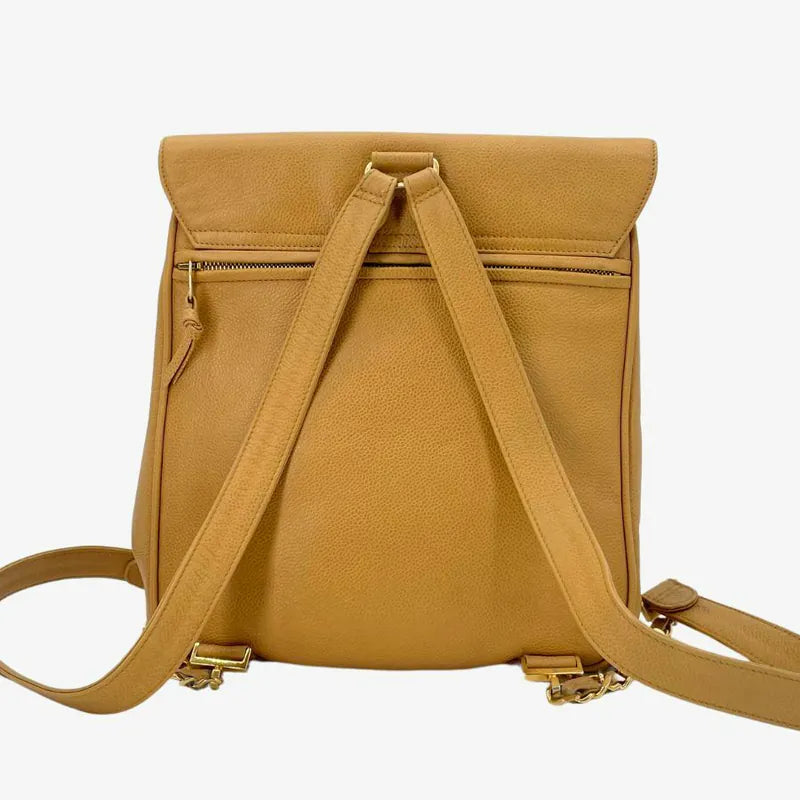 rc295-chanel-vintage-beige-caviar-leather-turnlock-flap-backpack