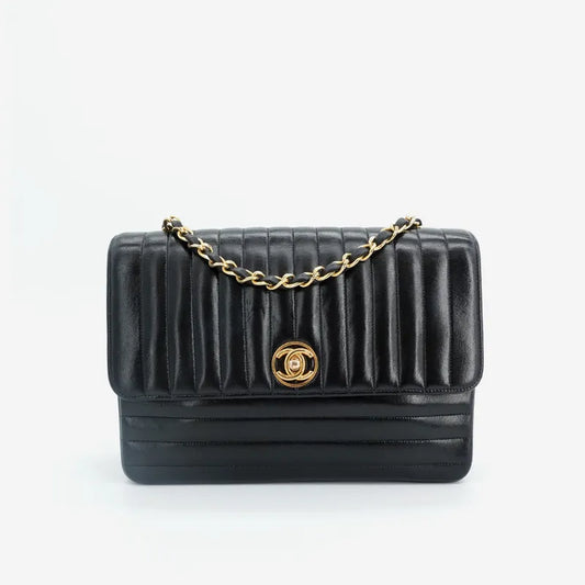 jq304-chanel-vintage-black-lambskin-horizontal-stripe-circle-turnlock-flap-bag
