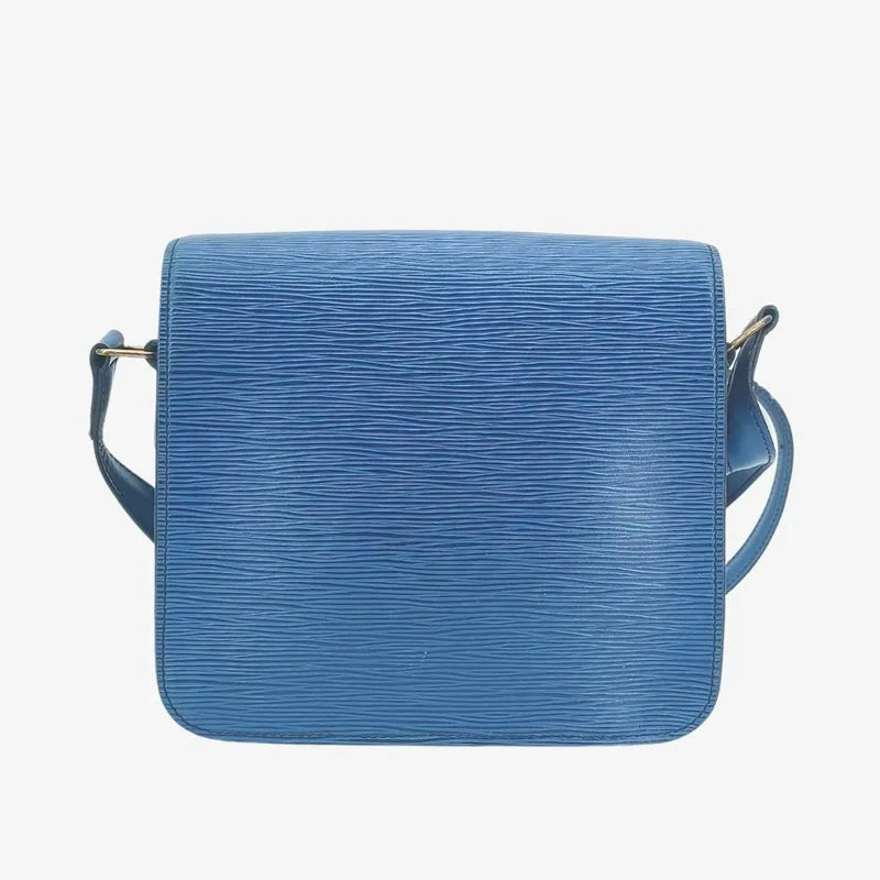 js441-louis-vuitton-cartouchiere