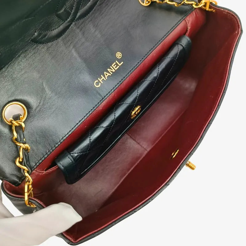 js997-chanel-vintage-black-lambskin-quilted-flap-bag