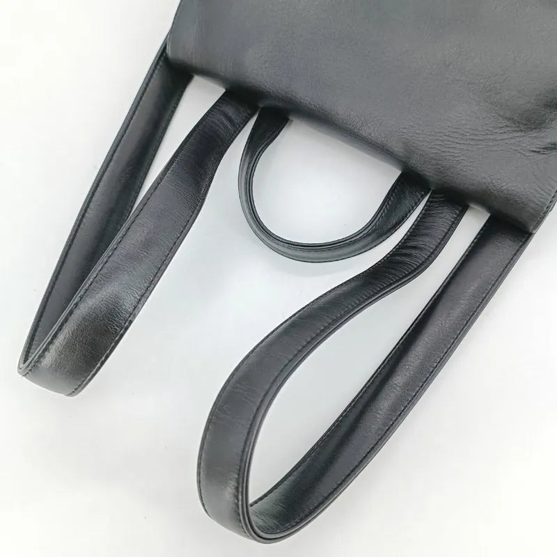 jah120-chanel-vintage-black-calfskin-backpack