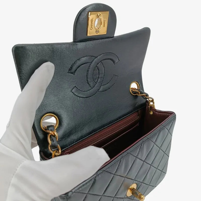 rb179-chanel-vintage-black-lambskin-17cm-mini-square-flap-bag