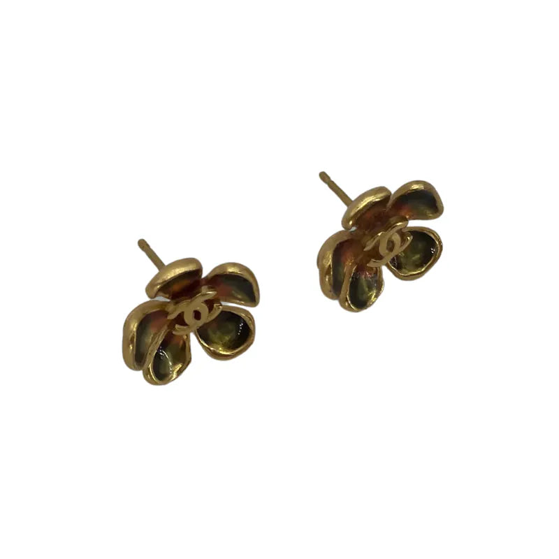 re226-chanel-vintage-2003-gold-plated-flower-logo-earrings