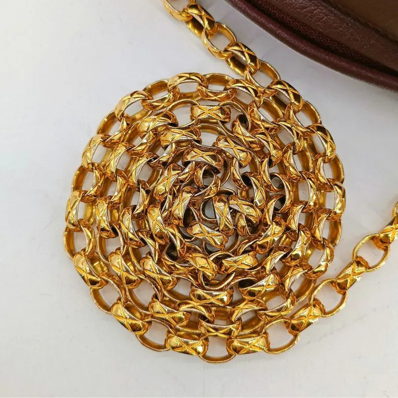 rb636-chanel-vintage-brown-lambskin-tassels-gold-chain-camera-bag