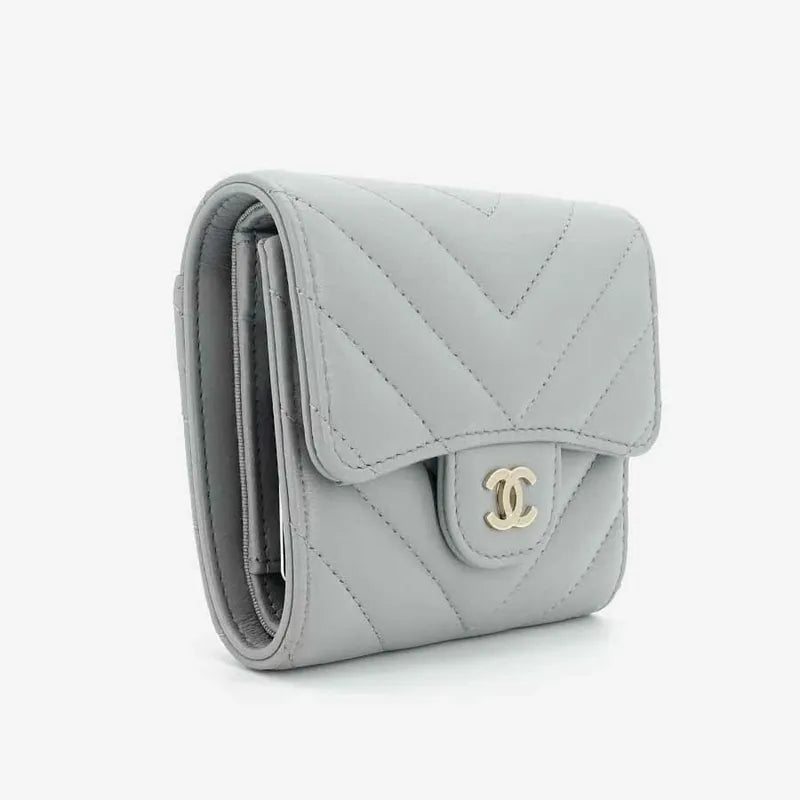 jr730-chanel-grey-lambskin-chevron-wallet