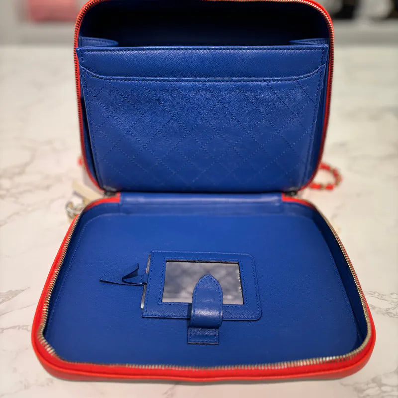 c540-chanel-white-red-blue-caviar-leather-vanity-case-bag